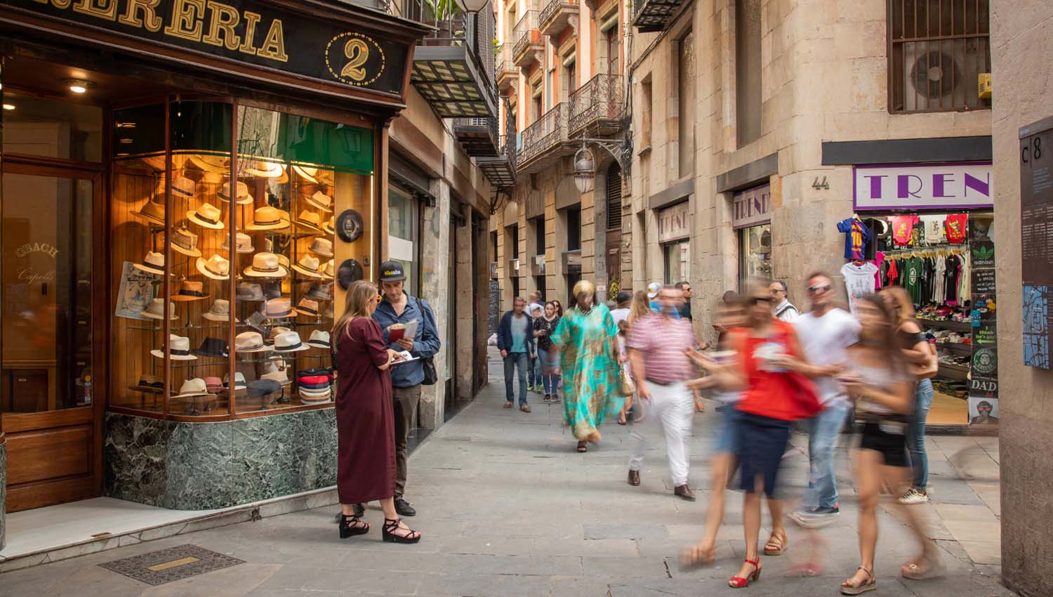 Gothic Quarter shopping barcelona