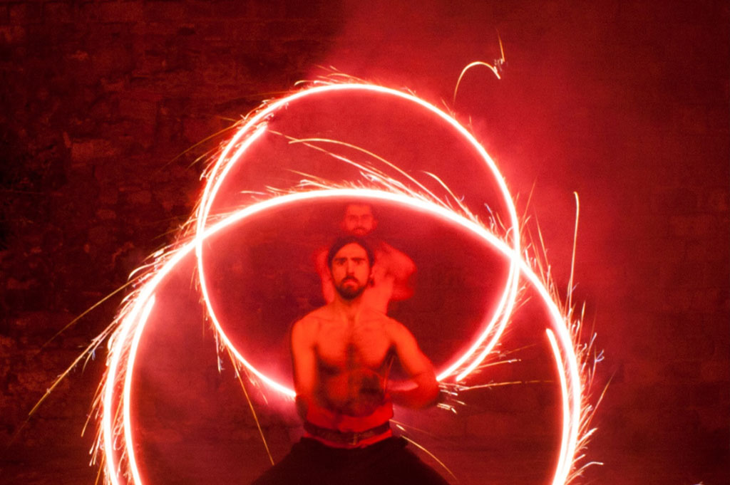 cena mas espectaculo barcelona