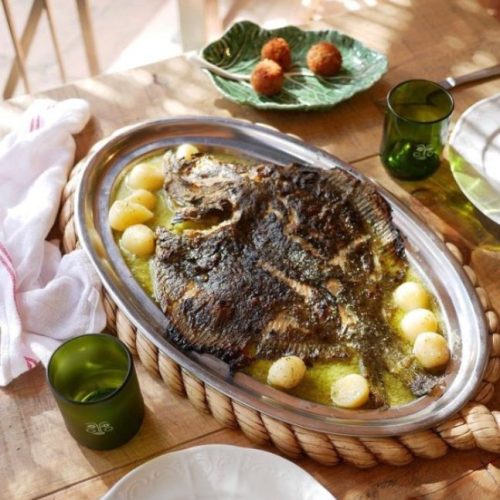 restaurante para eventos de grupos grandes