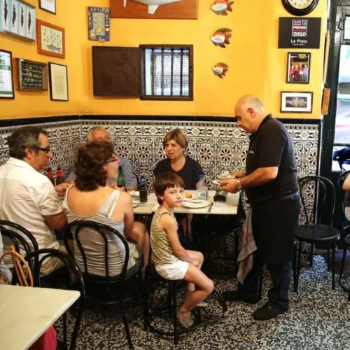 La Plata restaurante para cenar auténticas tapas en Barcelona