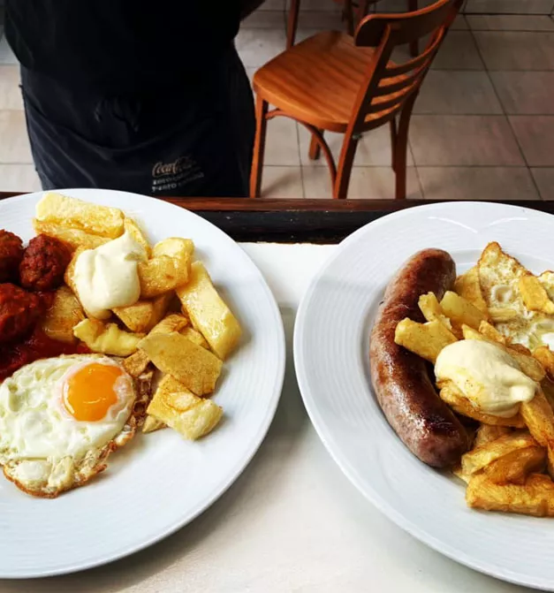 Bar El Tomas de Sarria patatas bravas