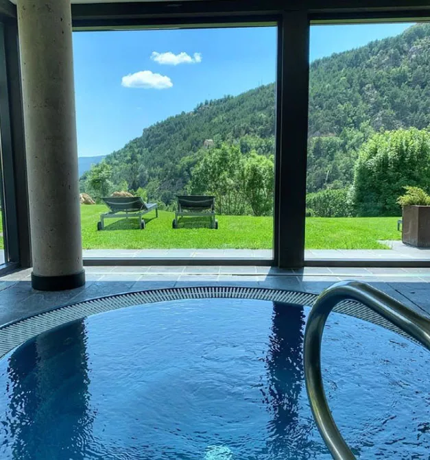 Hotel Rural-Spa Resguard dels Vents jacuzzi