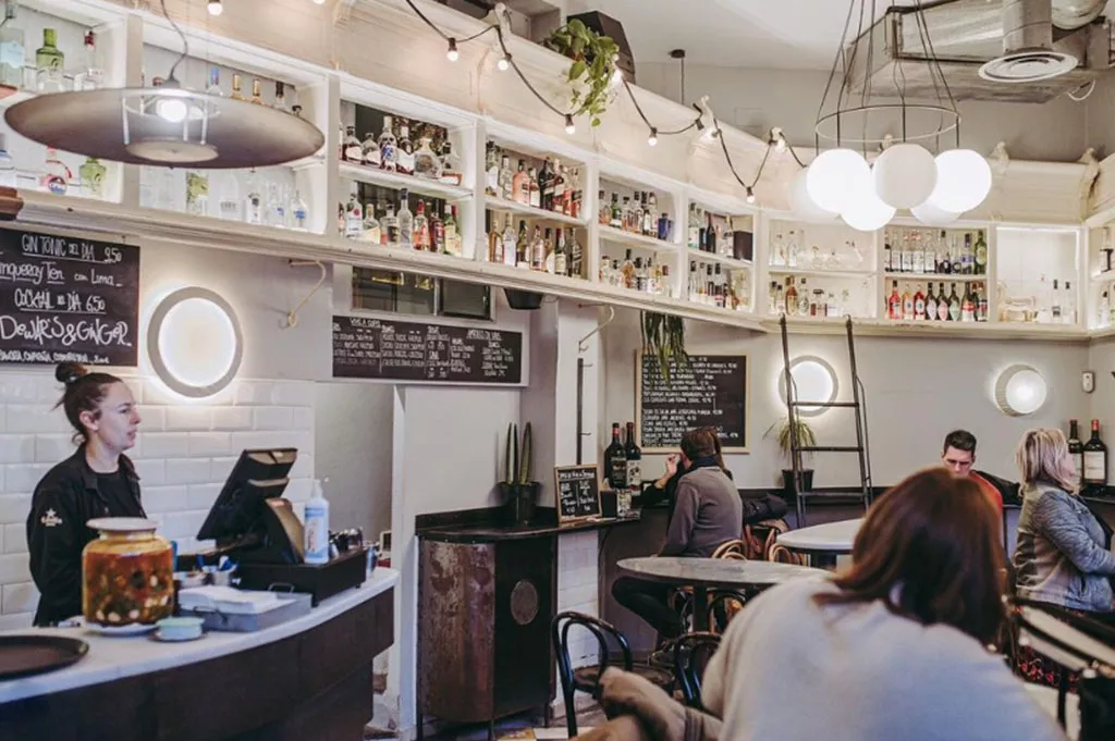 restaurante con terraza para celebrar cumpleaños