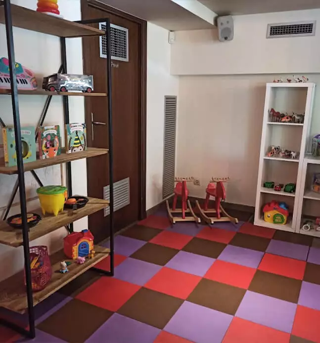 restaurante con zona infantil