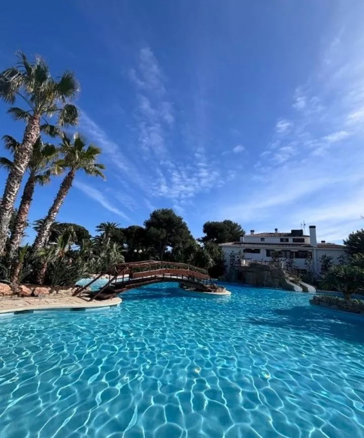 mejores camping de Catalunya en la playa con piscina