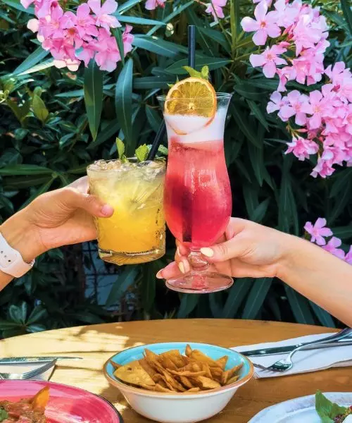 Mana 75 cocktails