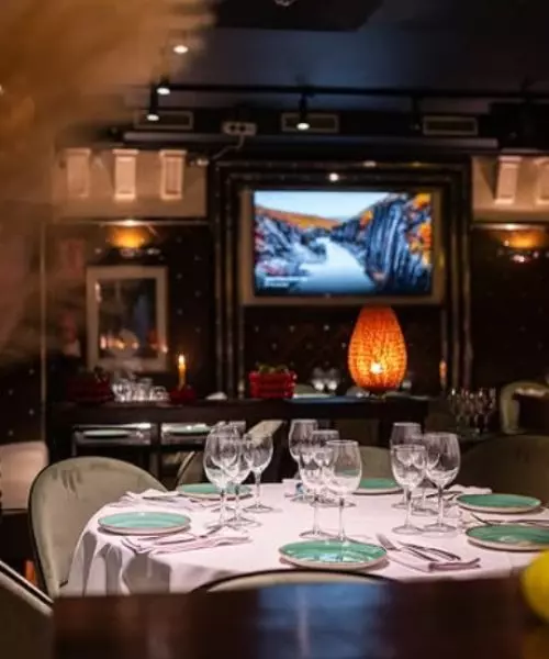 sitio romantico con velas Barcelona